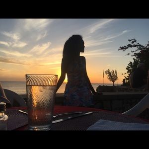 Meet your Posher, Zena